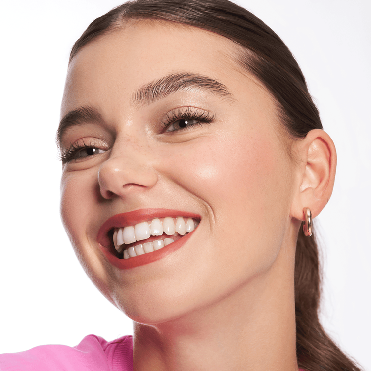 Soft & Precise Lip Pencil - Lápiz labial, acabado mate de larga duración