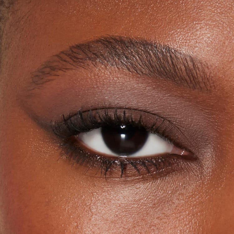 e.l.f. Perfect 10 Eyeshadow Palette Paletas de sombras de ojos de 10 tonos con una mezcla de mates y brillos