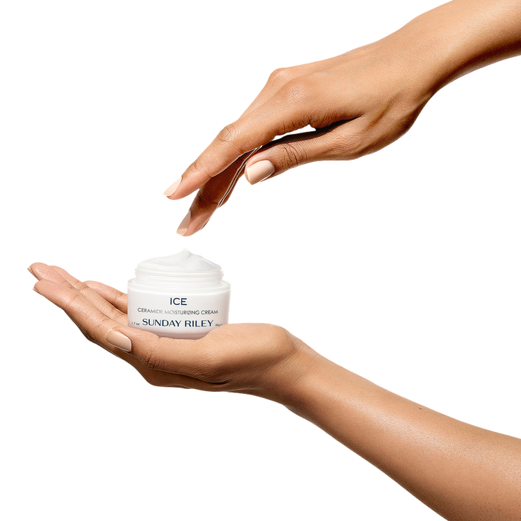 Ice Ceramide Moisturizing Crema hidratante repara y fortalece para una piel juvenil".