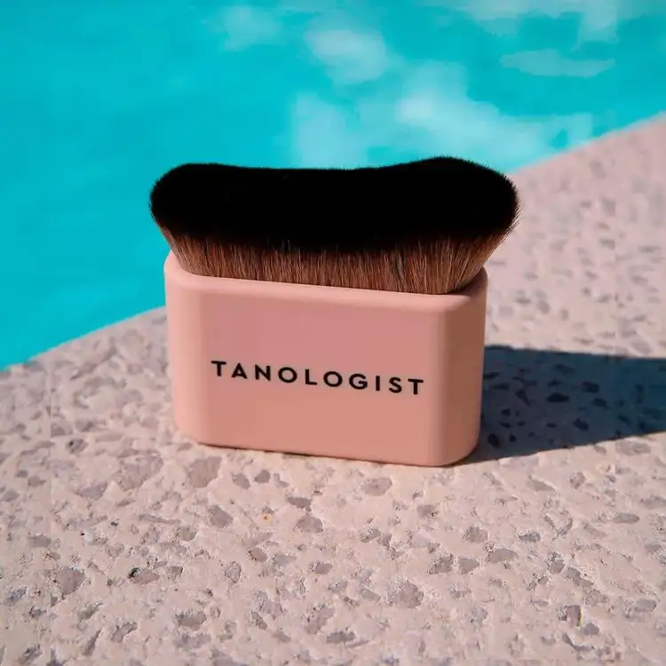 Flawless Self-Tanning Brocha kabuki brocha bronceadora