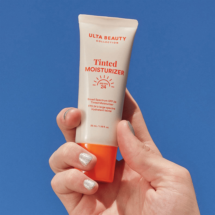 Tinted Moisturizer SPF 24 - Protector solar, color hidratación y protección
