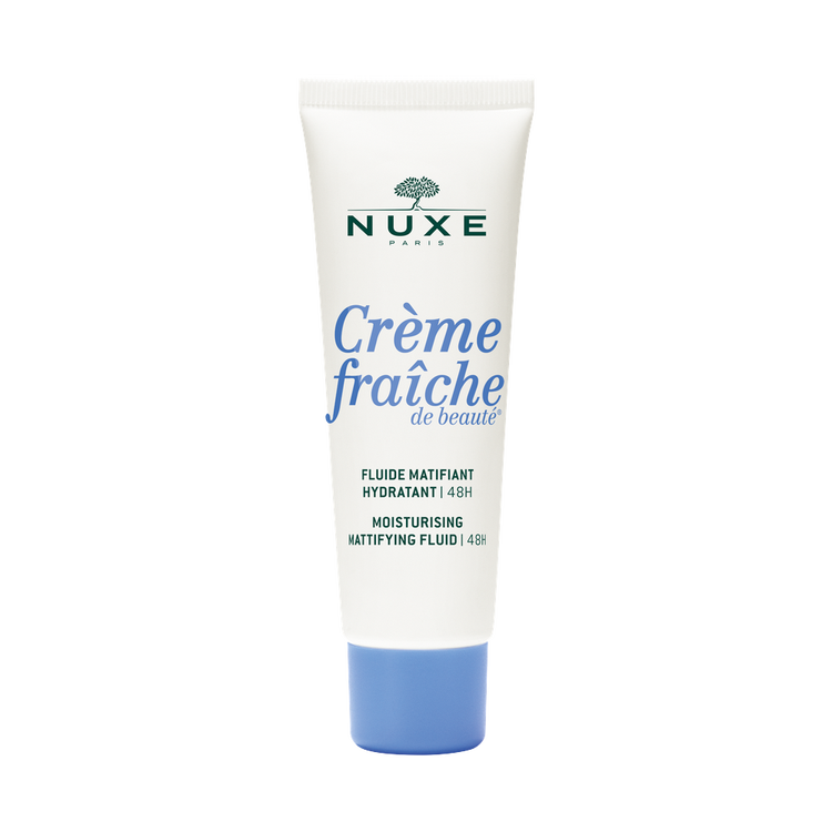 Crème Fraîche De Beauté Emulsión refuerza la hidratación 48 horas
