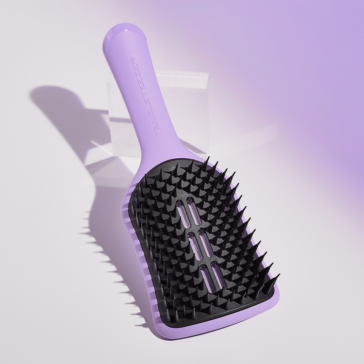 The Large Ultimate Blow-Dry Cepillo voluminiza tu cabello