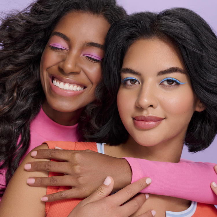 Plump For Joy Espuma voluminizadora protección contra el calor