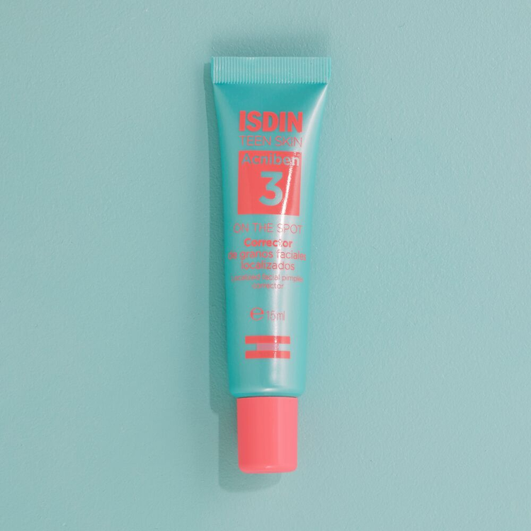 Acniben Corrector de granos incluye acniben® on the spot en tu rutina