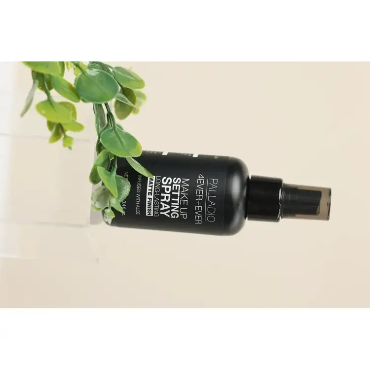 4Ever+Ever Make Up Spray fijador acabado mate de larga duracón