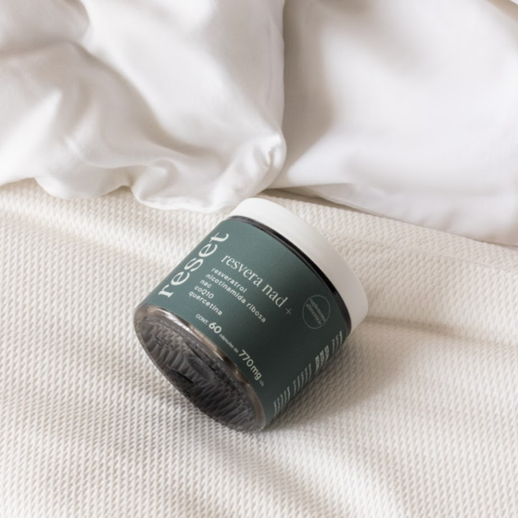 Resvera Nad + Suplemento alimenticio contribuye a energía celular, estrés oxidativo y sistema inmune