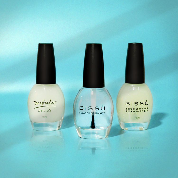 Esmalte fortalece uñas