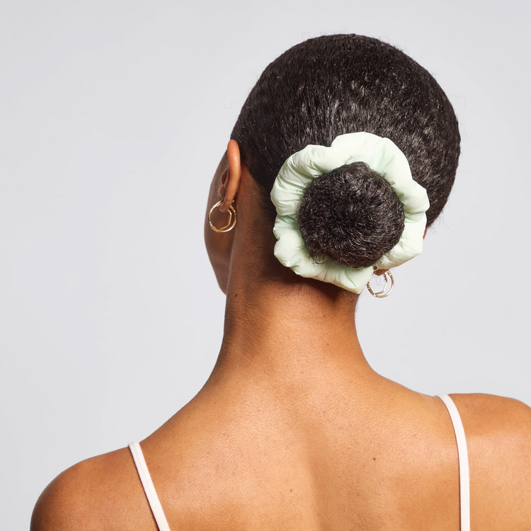 CLOUD Set de scrunchies look audaz