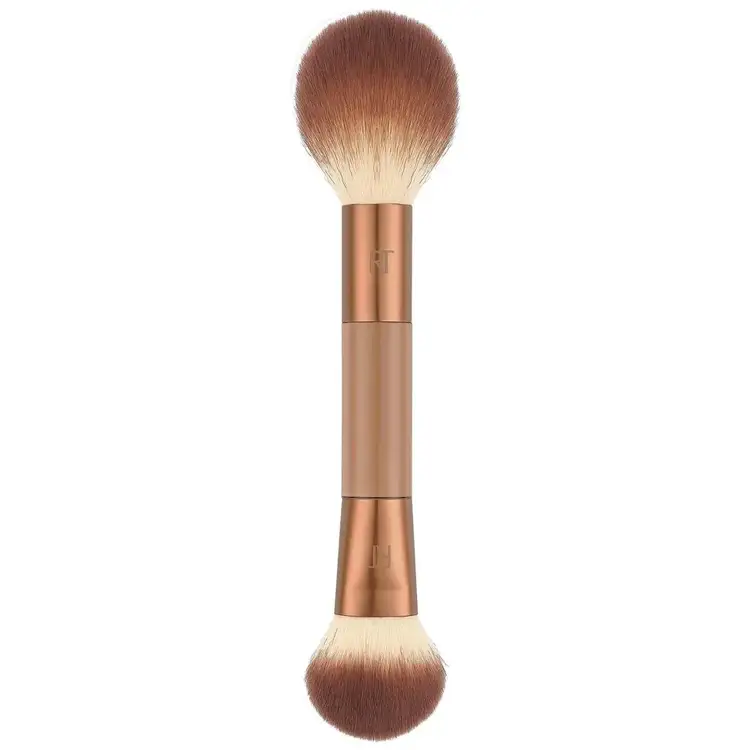 Cherry On Top - Its All Blush Brush Brocha para rubor