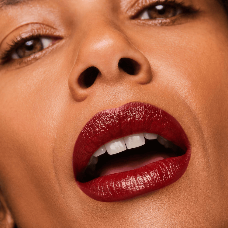 Pure Color Envy Lipstick - Labial en barra, de larga duración