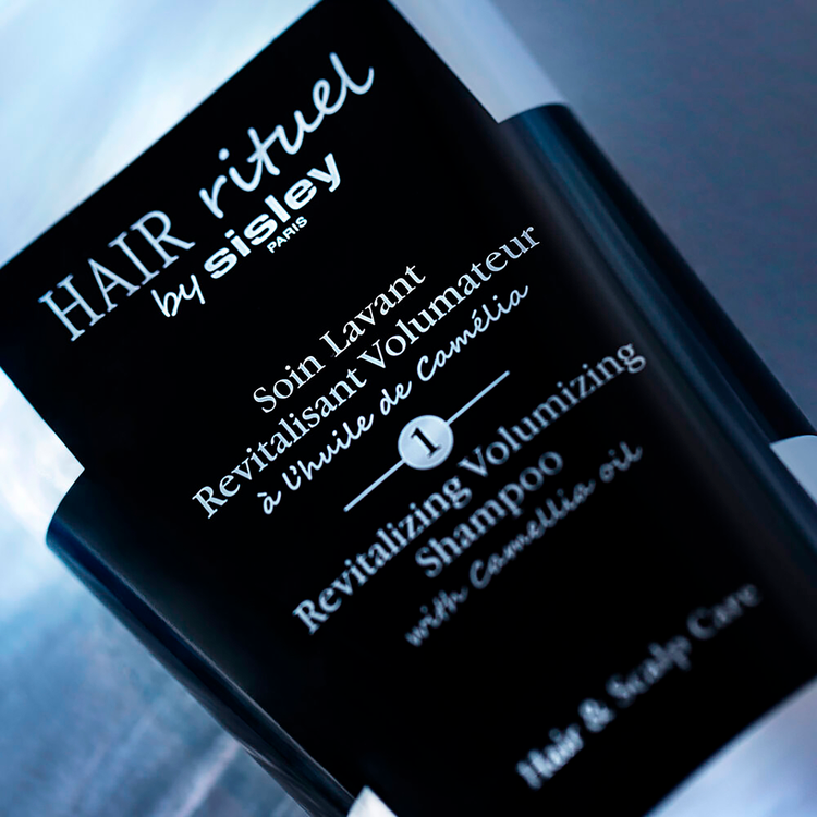 Revitalizing Volumizing - Shampoo, limpia y brinda volumen al cabello