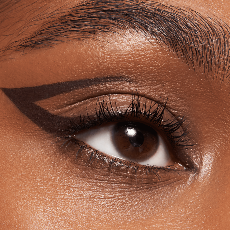 Long-Lasting Eye Pencil - Lápiz de ojos, efecto de larga duración