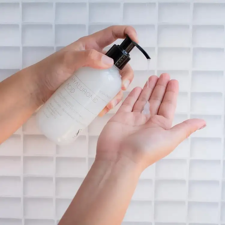 Hyaluronic Acid - Sérum, elimina arrugas y aporta firmeza