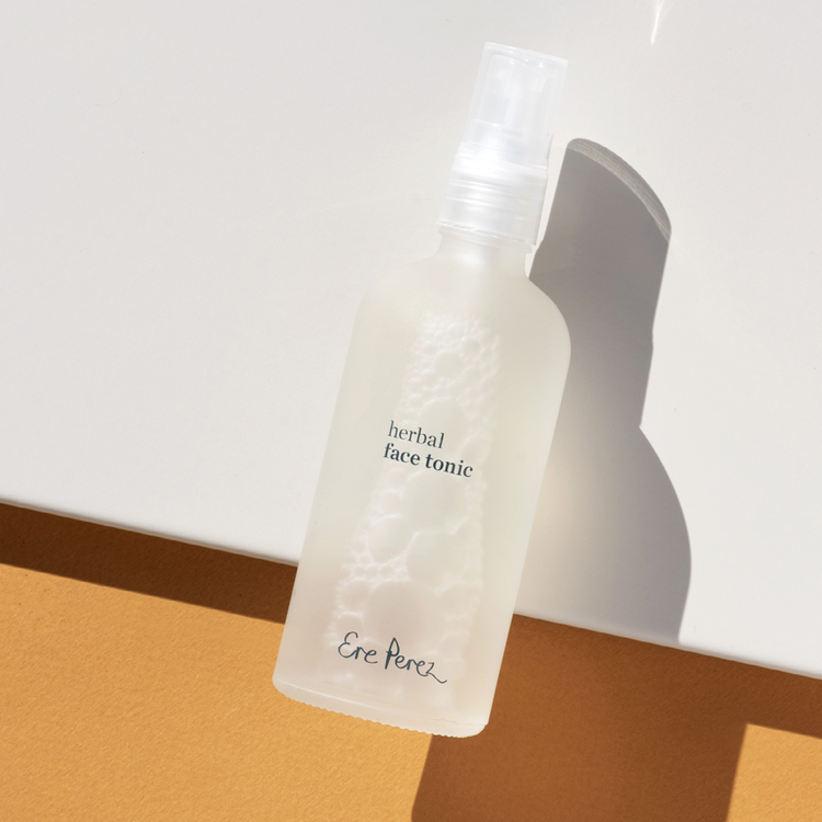 Herbal Face Tonic Tónico hidrata la piel