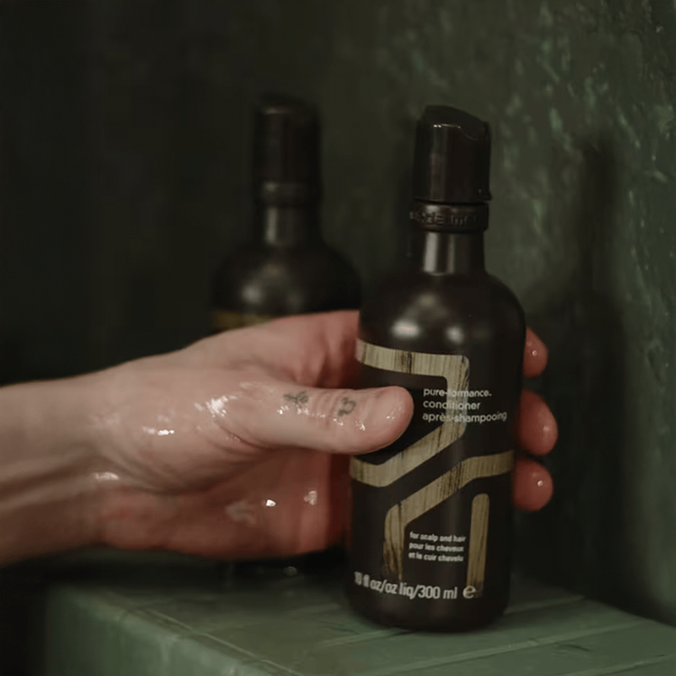 Men Pure-Formance Acondicionador refresca, acondiciona y aporta brillo