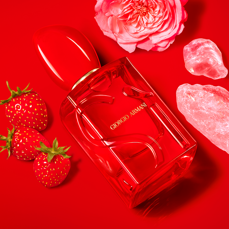 Si Passione Red Musk Eau De Parfum Perfume para mujer