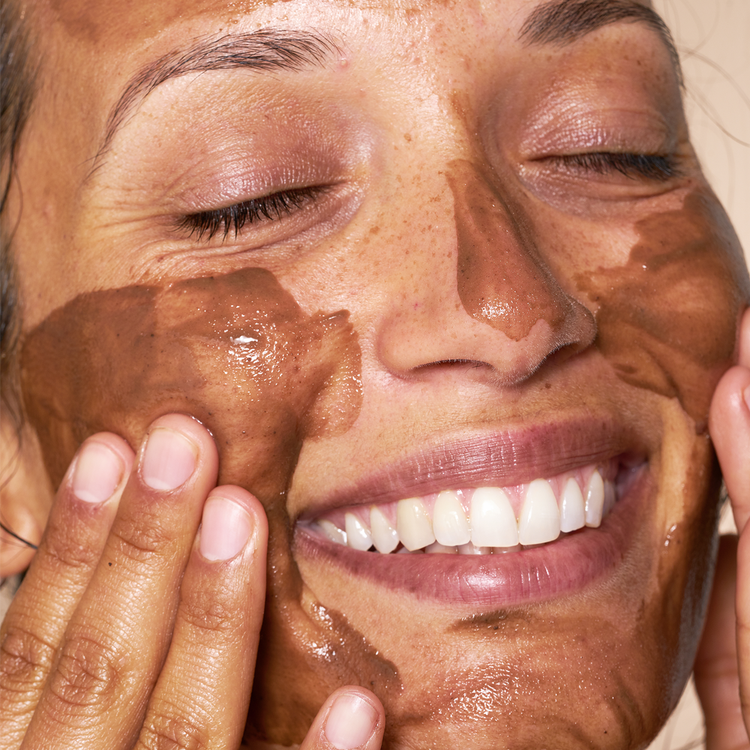 Ocean Cleansing Mudd Limpiador facial clarificante limpia las impurezas