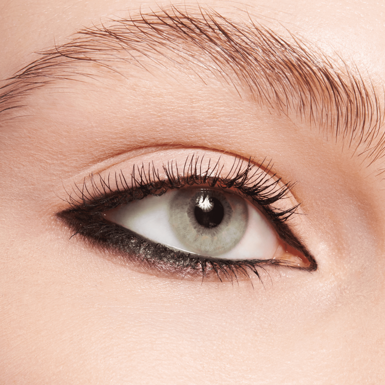 Long-Lasting Eye Pencil - Lápiz de ojos, efecto de larga duración