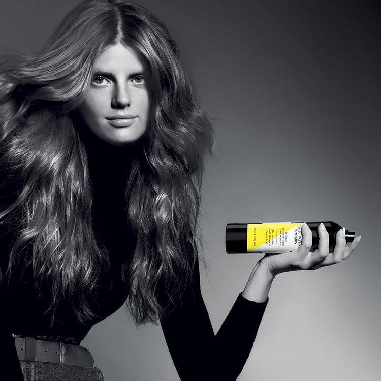 The Invisible Hold Hairspray - Spray fijador, acabado natural y flexible