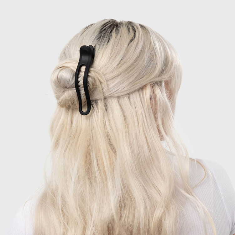 Flat Lay Curved Claw Clips Pinzas para el cabello fijación segura y estilo versátil