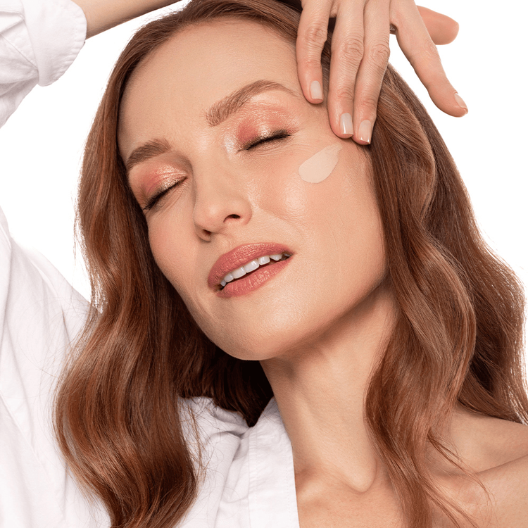 True Lock No Transfer Foundation - Base de maquillaje, cobertura media-alta con SPF 25