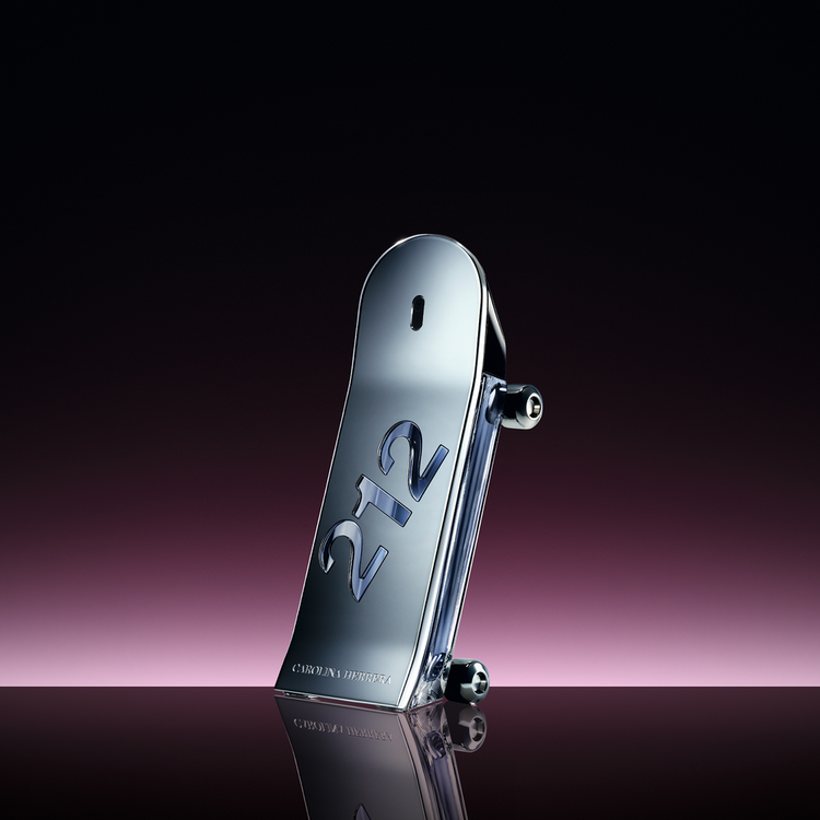 212 Heroes - Eau De Toilette, fresco aroma que celebra la juventud, libertad y autenticidad