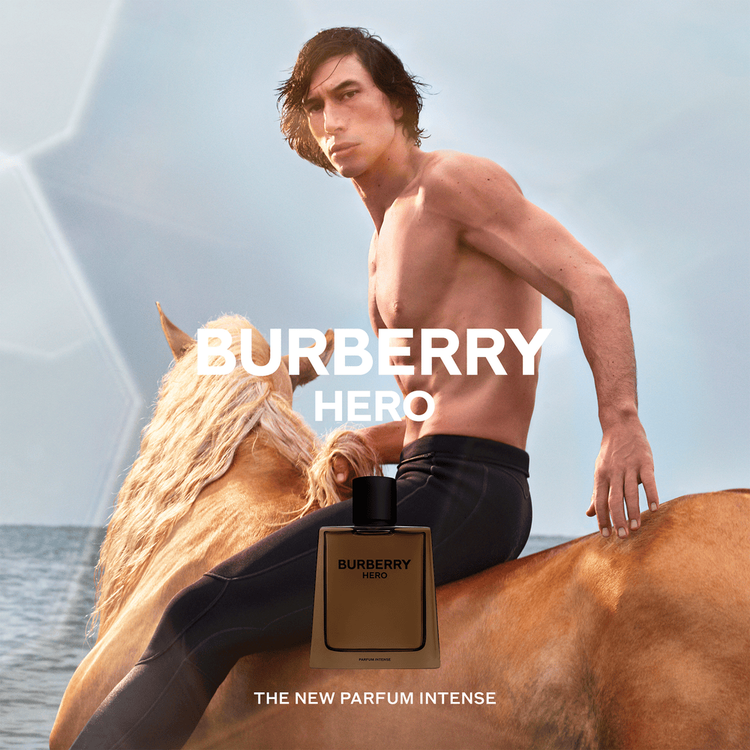 Hero - Parfum Intense, aroma amaderado