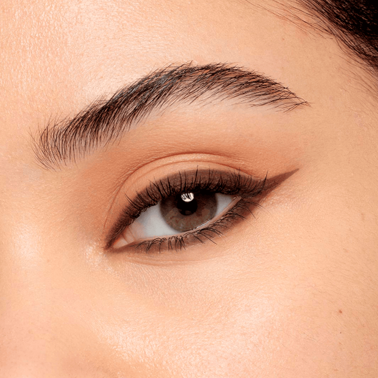 Delineador para ojos esponja difuminadora