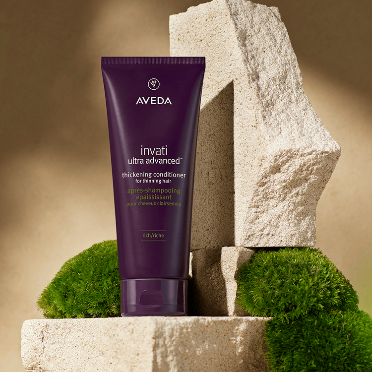 Invati Ultra Acondicionador evita la caída y engrosa el cabello