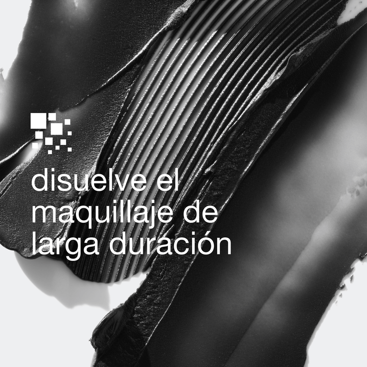 Take The Day Off Charcoal Balm Bálsamo desmaquillante derrite el maquillaje de rostro y ojos