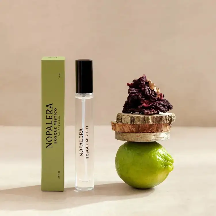 Bosque Místico Perfume tamaño viaje aroma especial