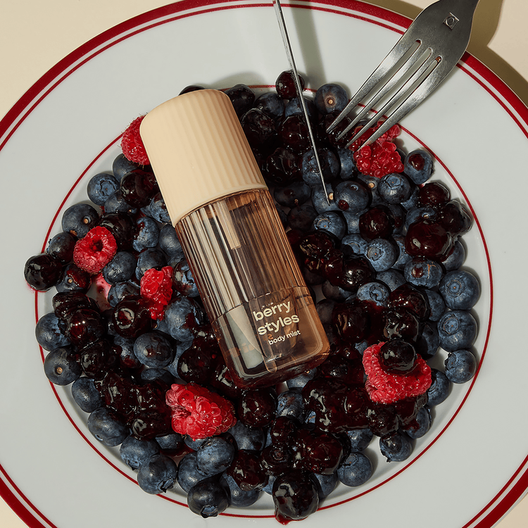 Berry Styles - Bruma corporal, tamaño de viaje aroma afrutado