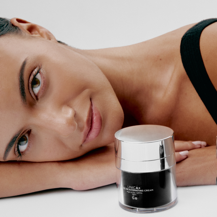 Unica+ Día Y Noche Crema antiedad para pieles mixtas a grasas