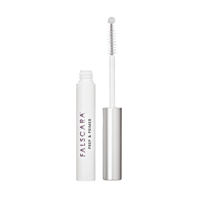 Falscara Primer la nueva forma de usar pestañas