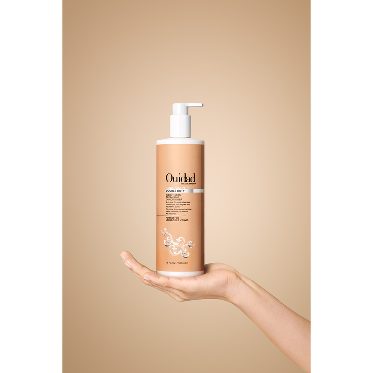 Curl Shaper Double Duty Weightless Acondicionador limpia y acondiciona los rizos