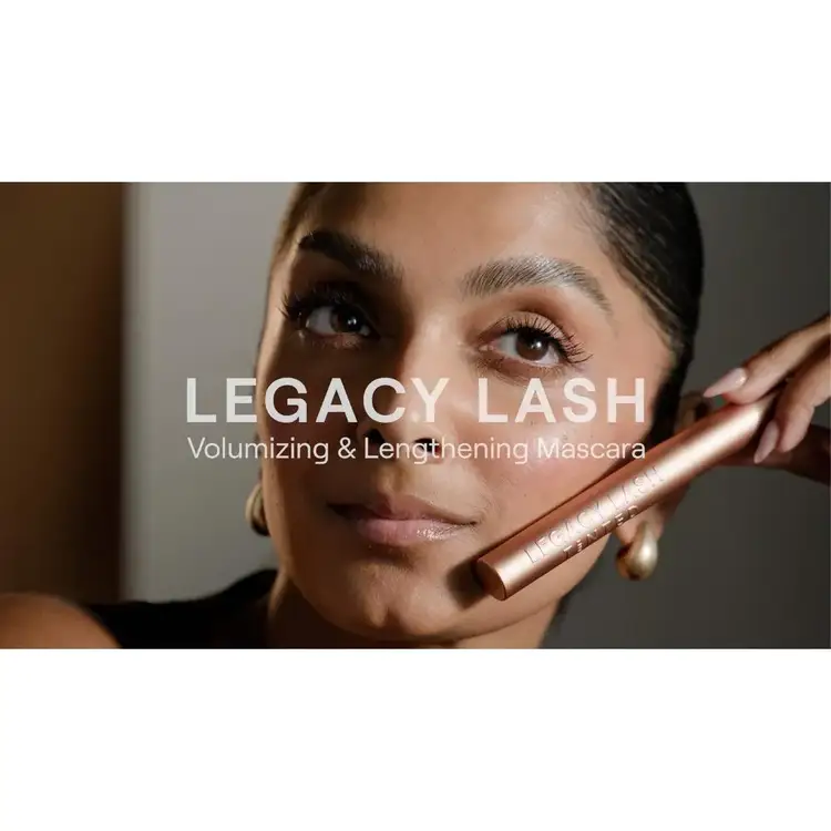 Legacy Lash Máscara de pestañas alarga y riza