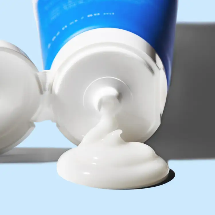 Blemish Oil-Free - Crema humectante, hidrata y suaviza la piel