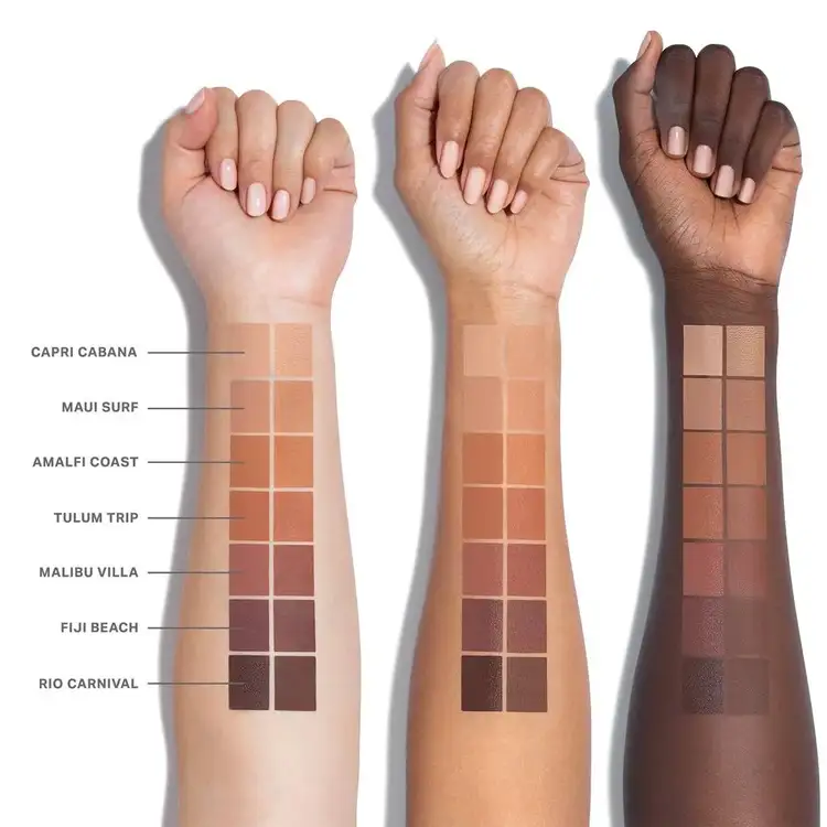 Cheek Thrills Bronze & Tone Duos - Dúo bronceador y tono para mejillas, crema satinada suave y un polvo aterciopelado en tonos monocromáticos