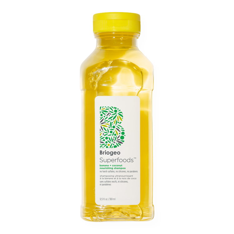 Superfoods Banana + Coconut Nourishing Shampoo nutre el cabello