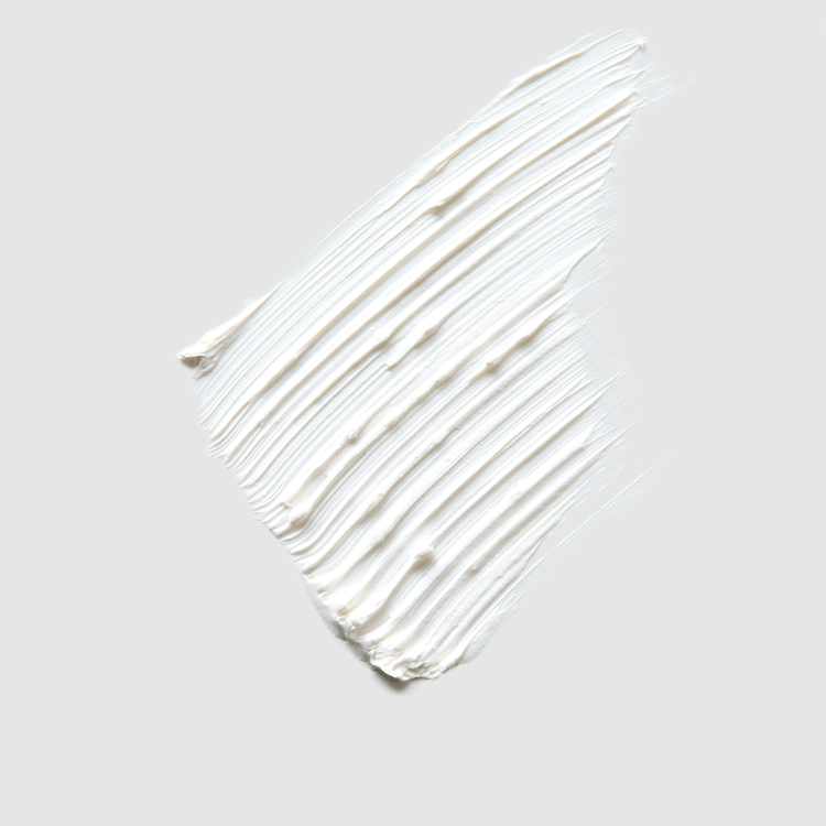 Lash Expand Volumizing Prebase para pestañas nutre y aumenta el volumen