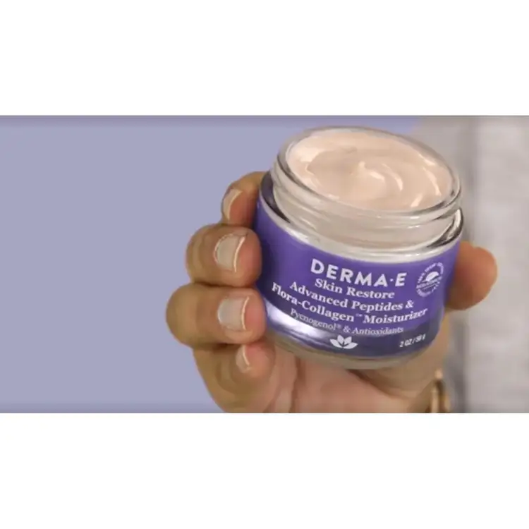 Advanced Peptides and Flora-Collagen Moisturizer Crema hidratante suaviza la apariencia de arrugas