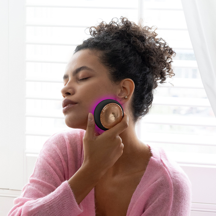 Ufo 3 Dispositivo de hidratación facial 8 en 1