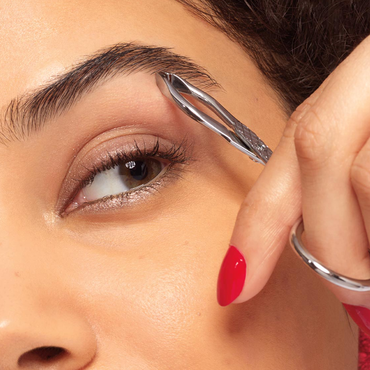 Revlon Bt Pinzas para cejas con materiales resostentes