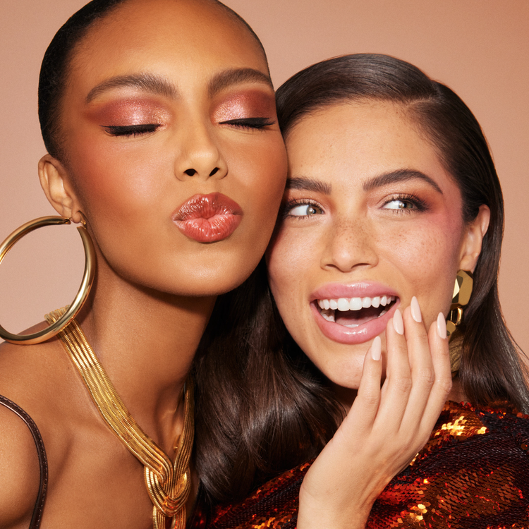 The V.I.P. Very Important Palette Paleta de sombras tonos neutros