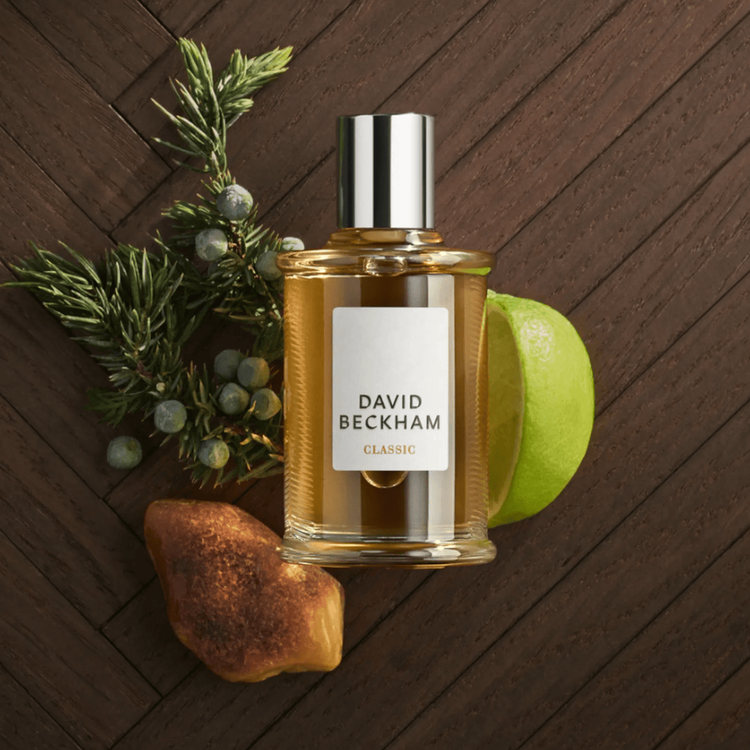 Classic Eau De Toilette Perfume perfume con aroma amaderado fresco