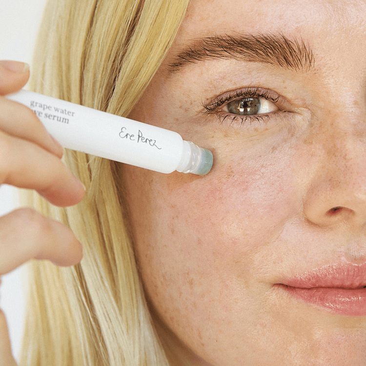 Suero de uva para ojos - Suero, descongestiona y reduce signos de fatiga