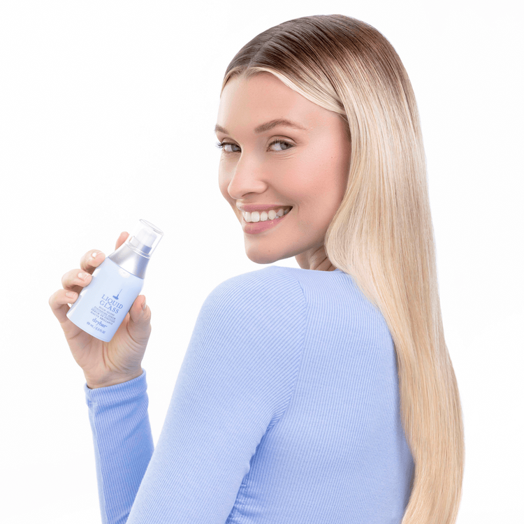 Liquid Glass - Sérum, termina tu estilizado con toneladas de brillo