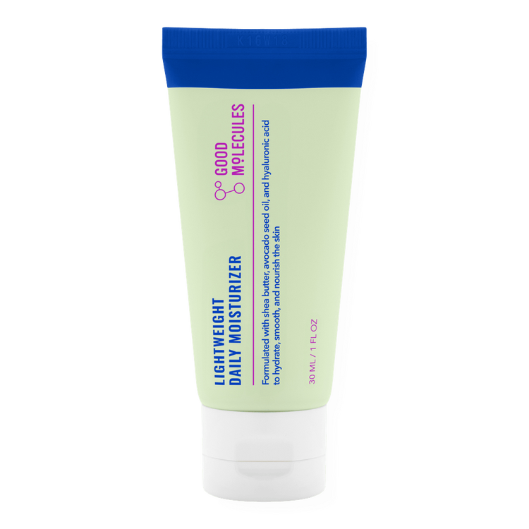 Lightweight Daily Moisturizer Hidratante hidrata, suaviza y prepara la piel.