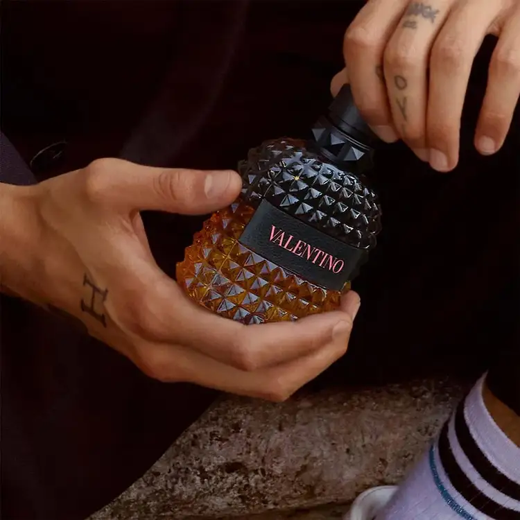 Uomo Born in Roma Coral Fantasy - Eau de Toilette, aroma afrutado ámbar